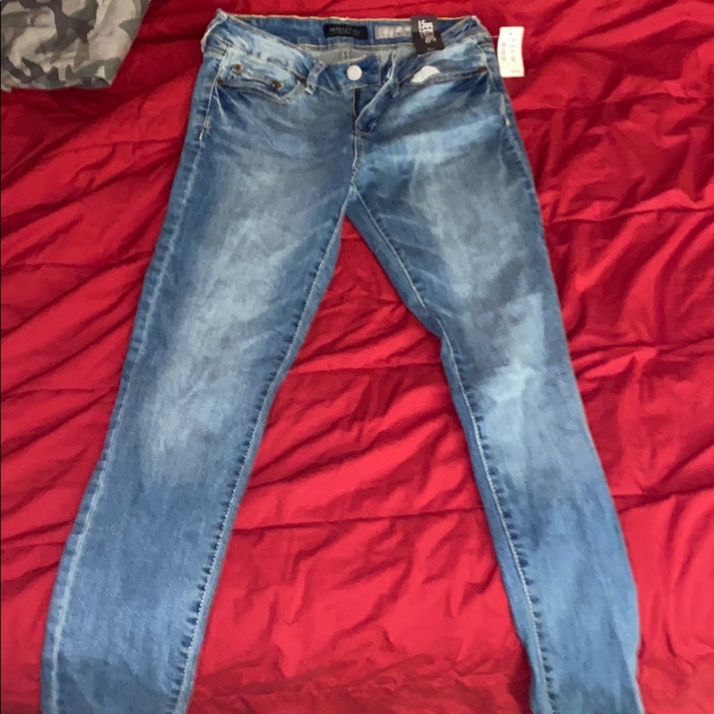 Jeans
